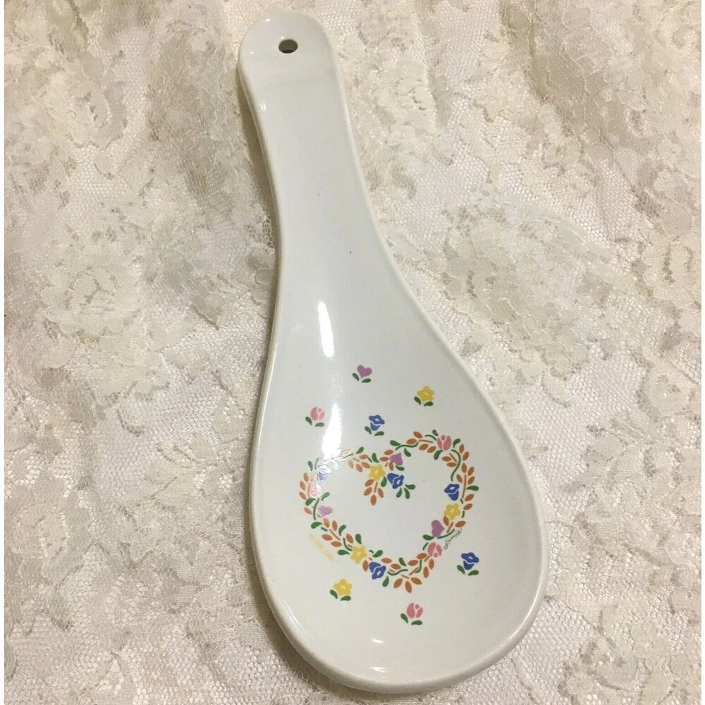 Vintage Cottagecore Spoon Rest Laurelwood USA White Ceramic Floral Heart 80s 90s